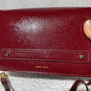 Anne Klein Red Crossbody Bag with Sleek Design